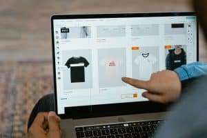 Boutique en ligne vêtements - Comment ouvrir une boutique en ligne