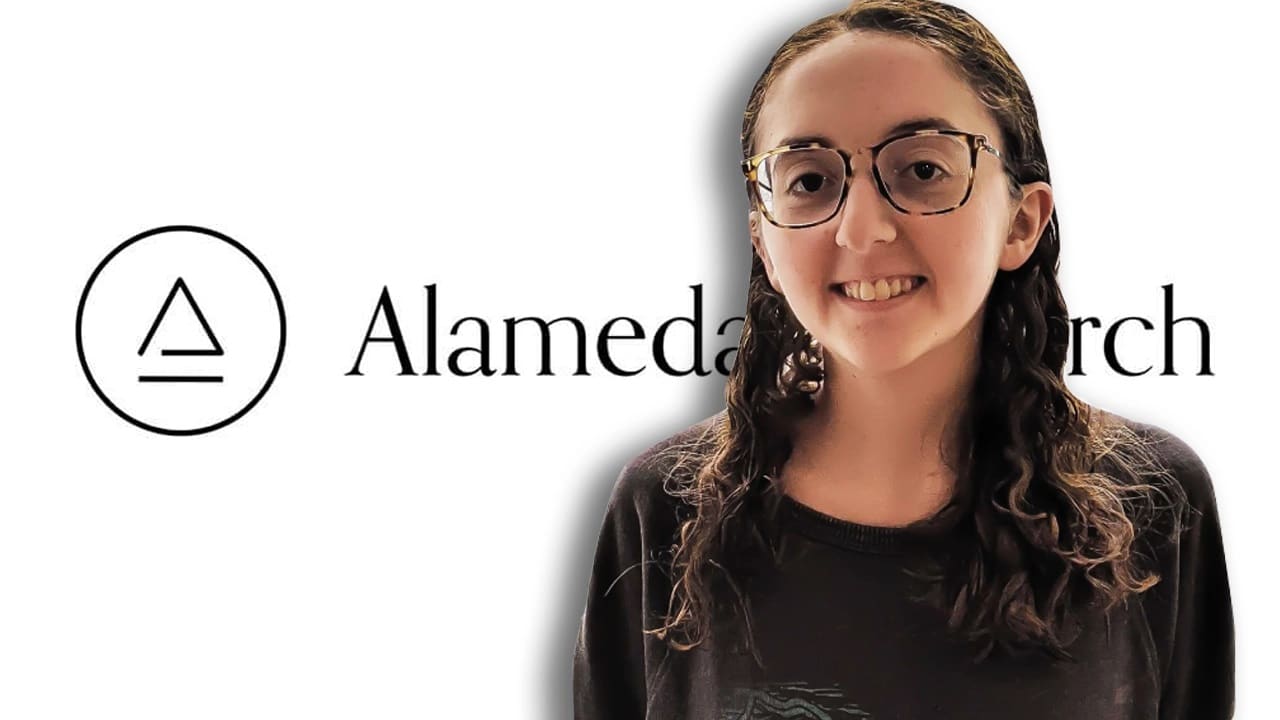 Az FBI irodájának közelében kapták lencsevégre az FTX fejének társát