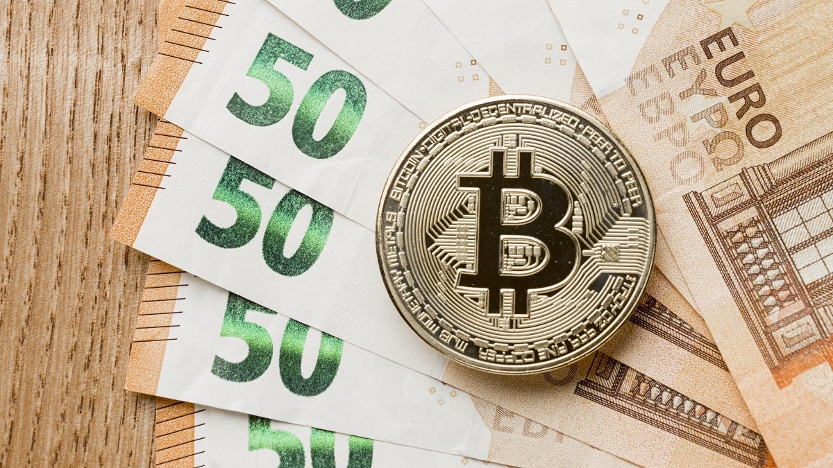 A Bitcoin árfolyama akár 22 ezer dollárig is visszaeshet