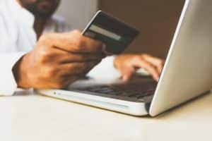 płatność kartą kredytową przez internet