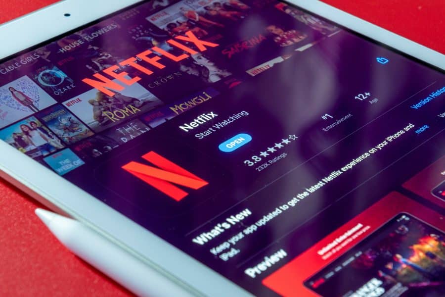 Netflix na urządzeniu moblinym