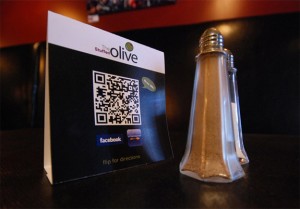 why-qr-barcodes-will-never-work-restaurant-table-tents