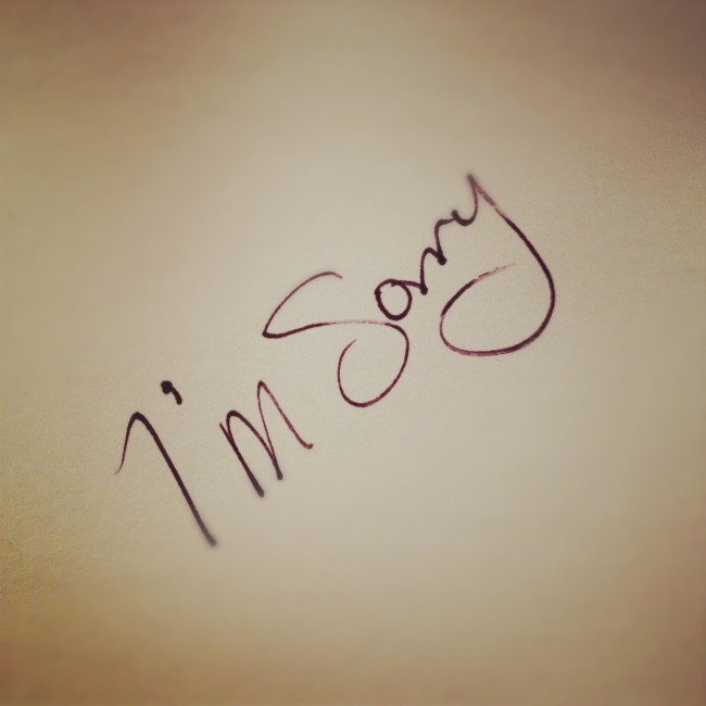 say sorry on twitter