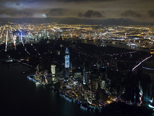 NYC-Hurricane-Sandy-aftermath-aerial-shot-blackout-Iwan-Baan-Reportage-by-Getty-Images-155931167