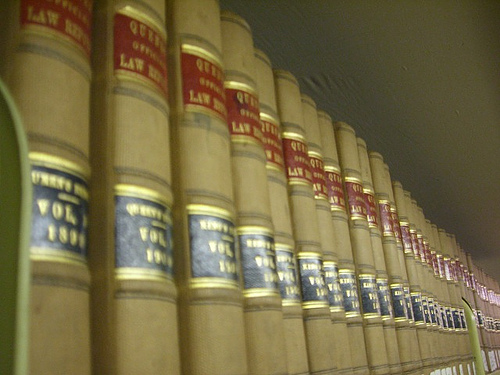 5 Ways Your Law Firm Can Engage with Clients Through Social Media