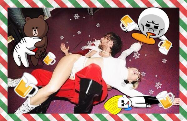 Social media Miley Cyrus Christmas