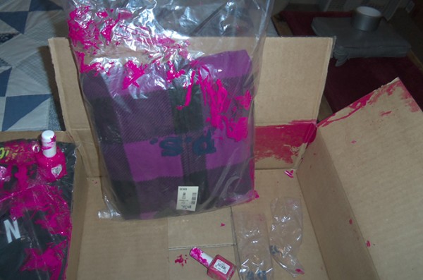 B2C Stella nail polish