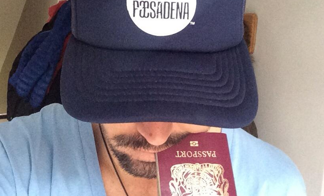 Kevin_Pietersen_passport