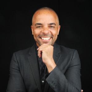 Jonathan Mildenhall moves to Airnbn from Coke
