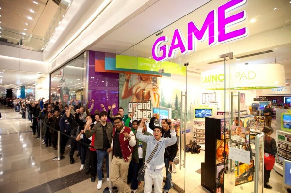 Zohair-Ali-is-first-in-the-queue-to-pick-up-a-copy-of-Grand-Theft-Auto-V-at-the-GAME-store-in-Westfield-London