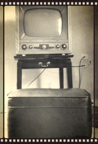 olddisplay-017897-edited