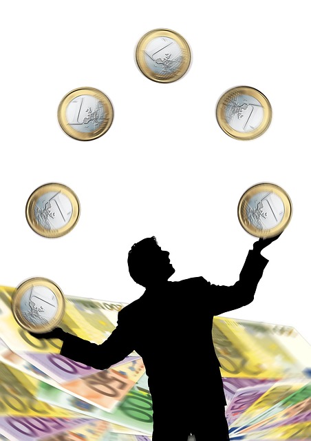 Freelancer juggling projects and money