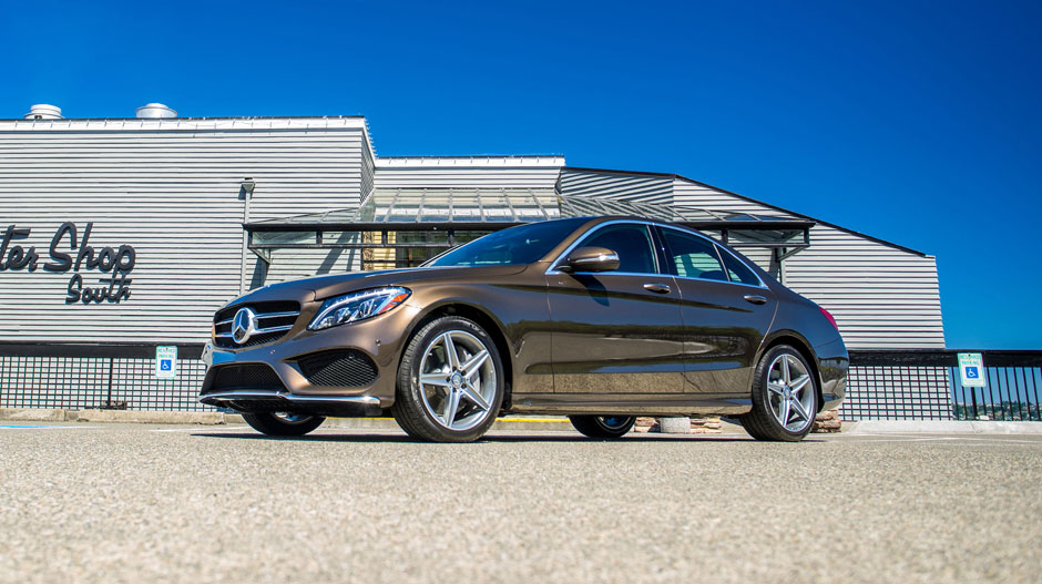 2015-C-CLASS-SEDAN-GALLERY-025-GOE-D