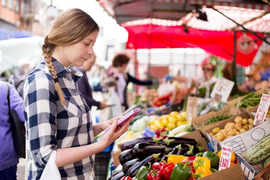 technology trends changing the customer experience