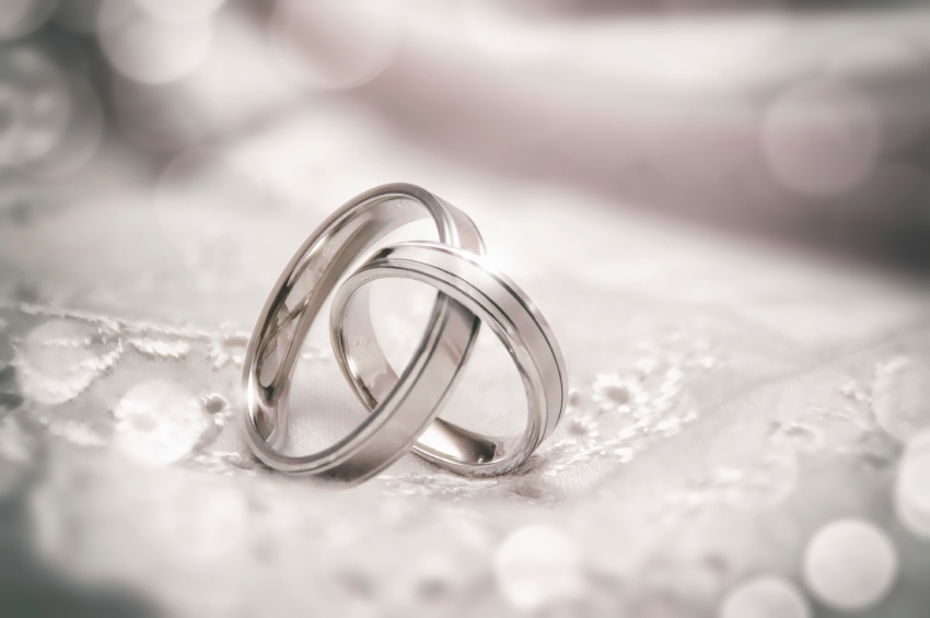 iStock_000072610687_Small
