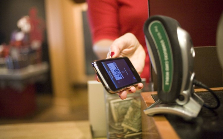retail_starbuck_mobile_pay.jpg