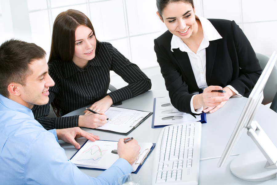 sales-and-marketing-team-meeting