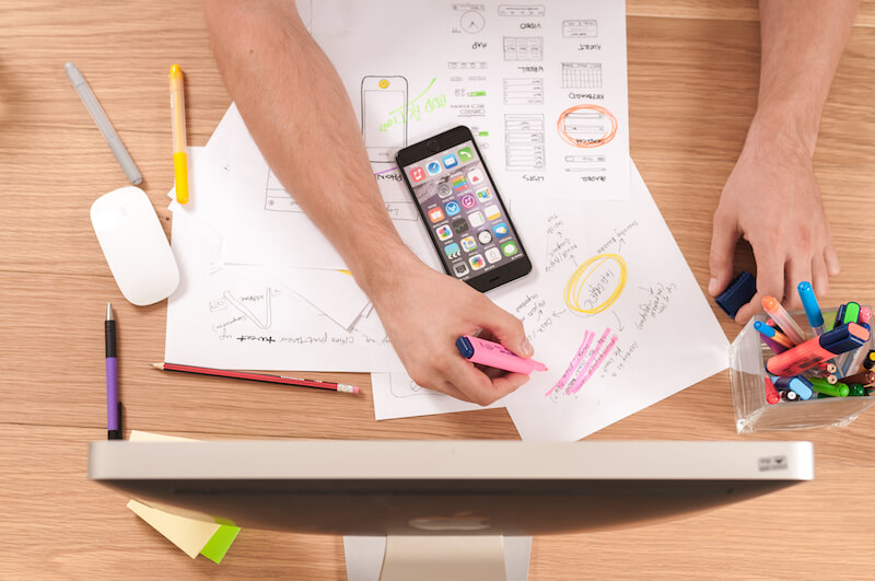most-common-workplace-distractions