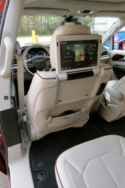 2017 Chrysler Pacifica