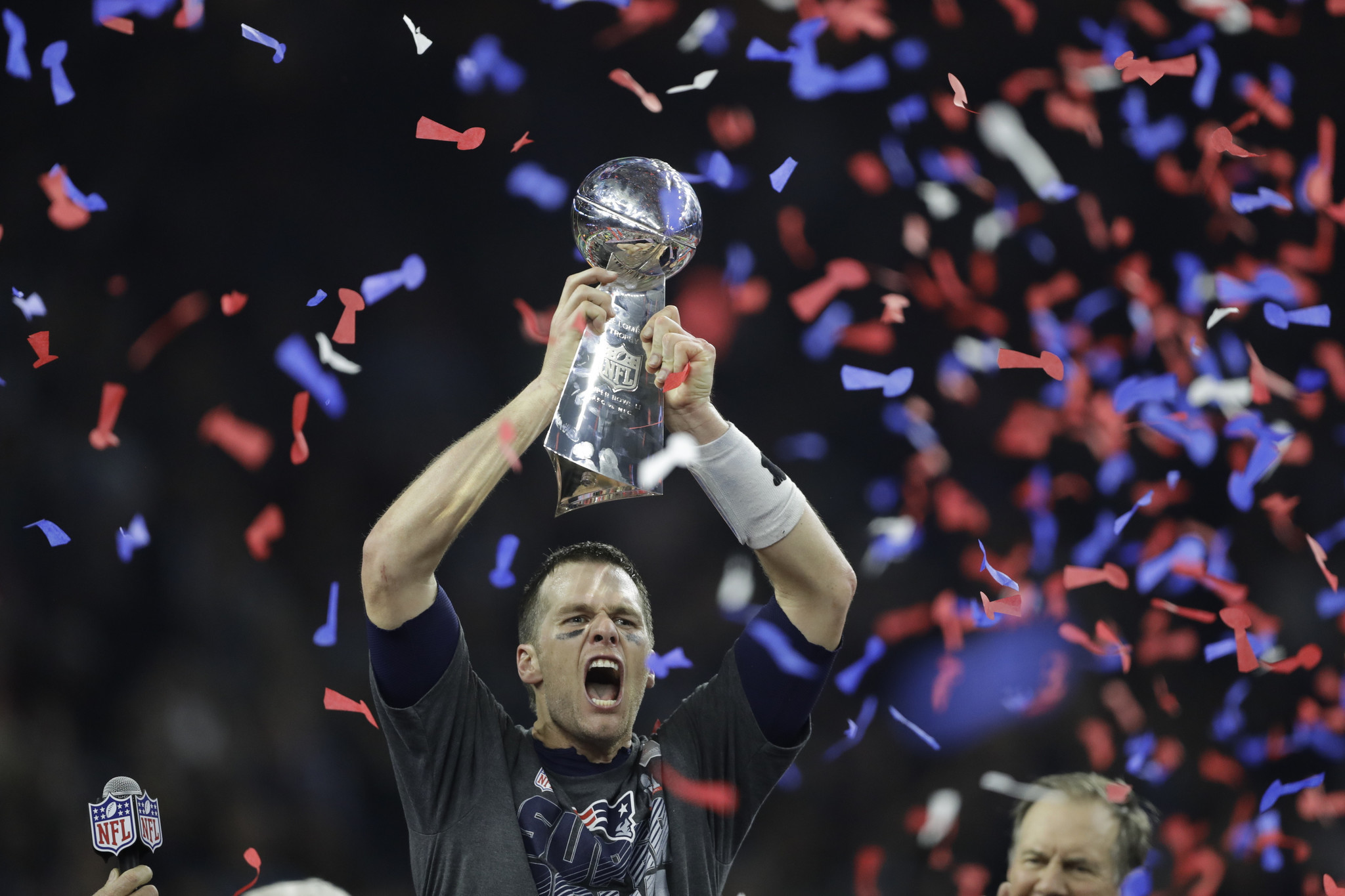 How to compete in Facebook Ads Tom Brady lifting Superbowl trophy