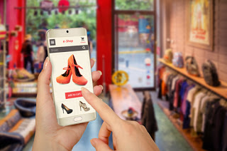 Webrooming vs. Showrooming: Are You Engaging Both Types of Shoppers? - Business 2 Community