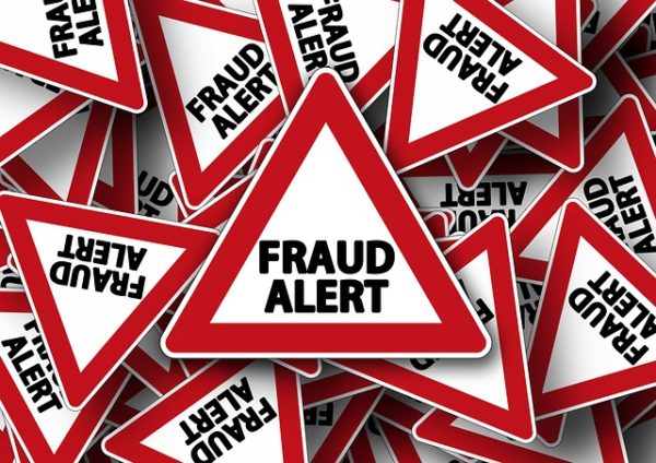 fake influencers scam brands, influencer marketing risks