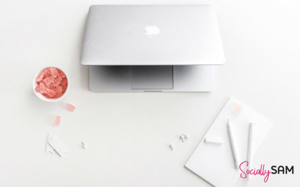 Having the right tools for your start-up can be invaluable to helping you get started. So here are 10 business start-up tools that I couldn't manage without