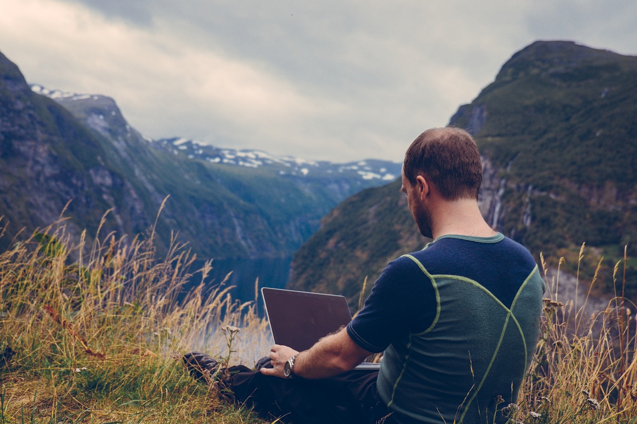 Why Being a Digital Nomad is Overrated Business 2 Community