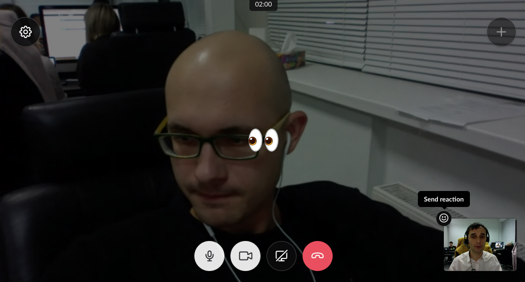 Emojis in Slacks video call
