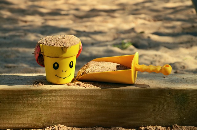 sand pit 1345728 640