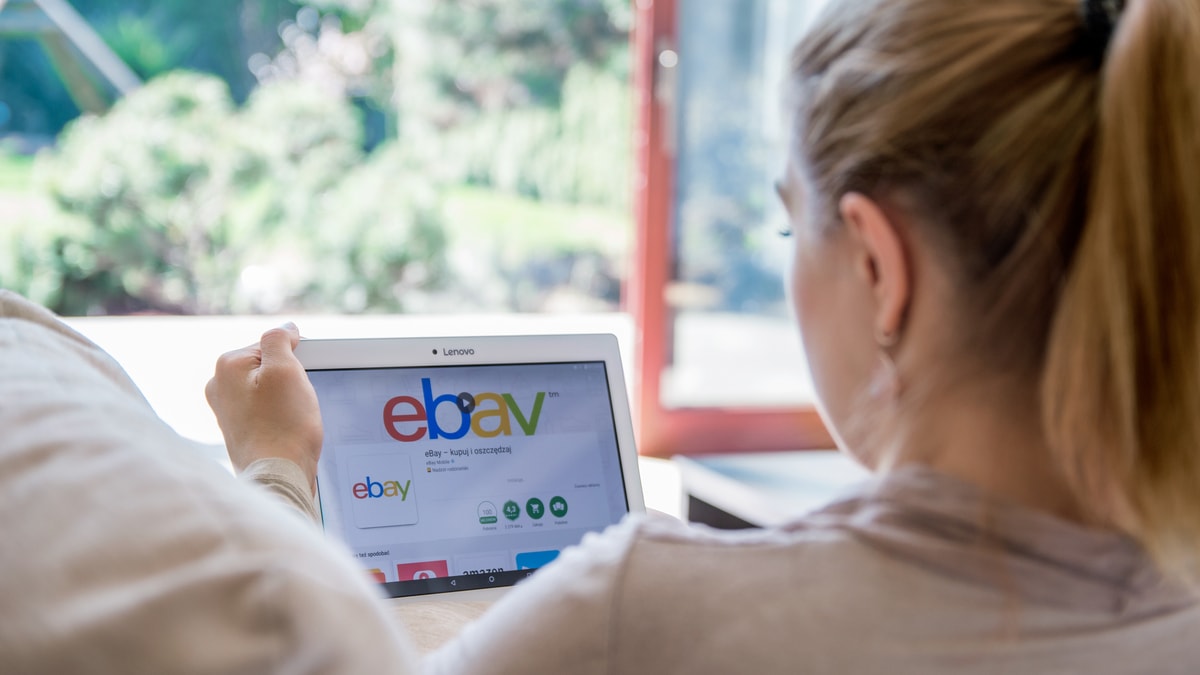 Handling difficult customers on eBay