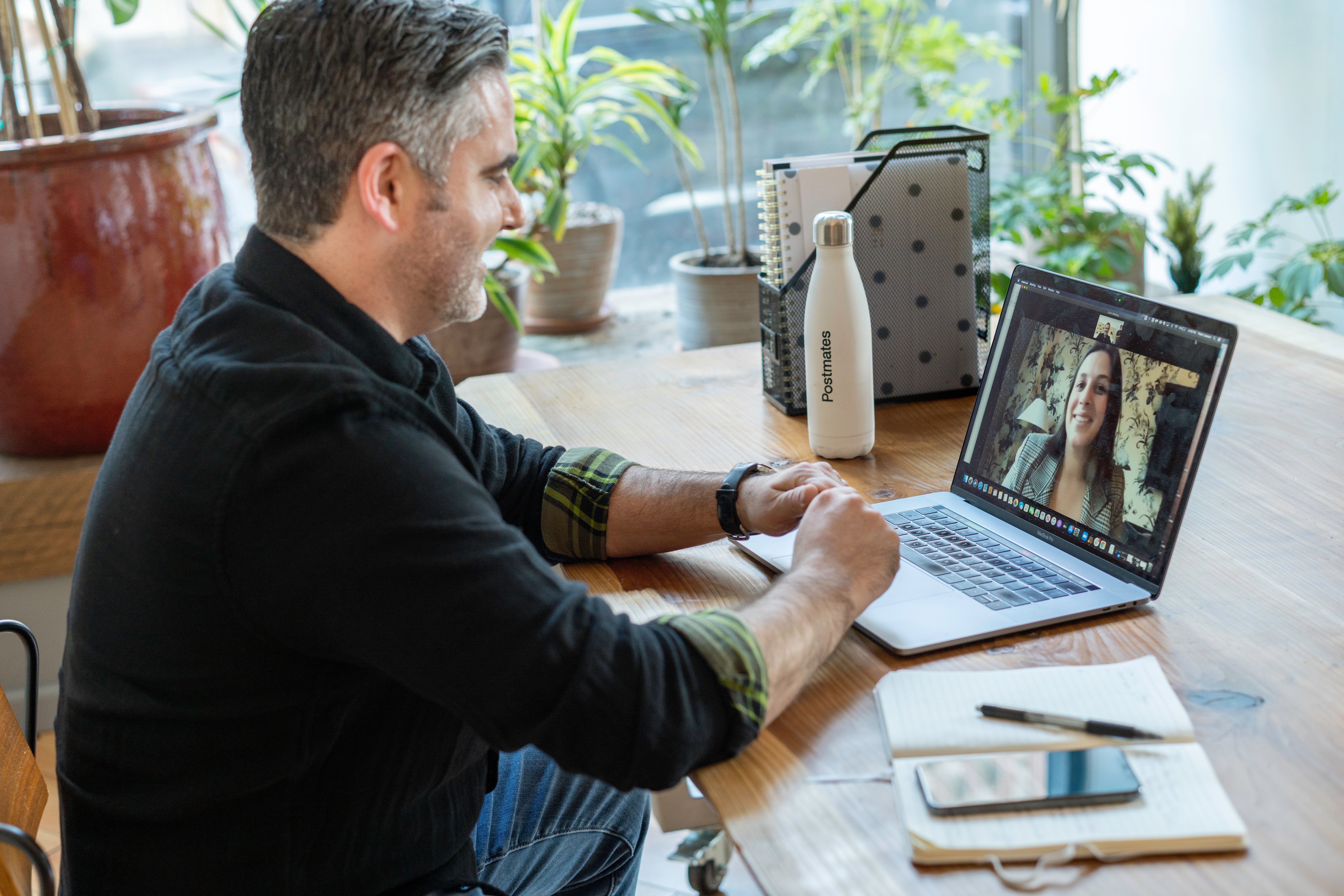 Remote Training and Virtual Mentoring for Hybrid and Remote Teams