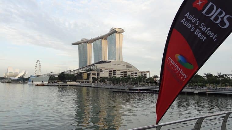 dbs bank from singapore to expand crypto trading services