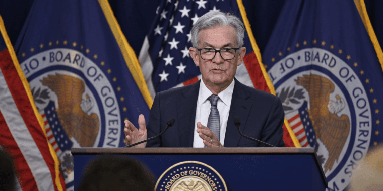 fed chair jerome powell rate hike