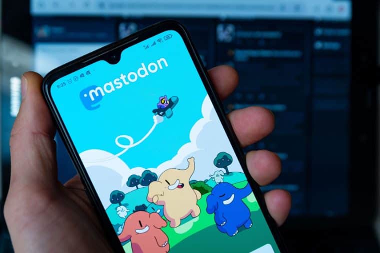 Mastodon Mobile App