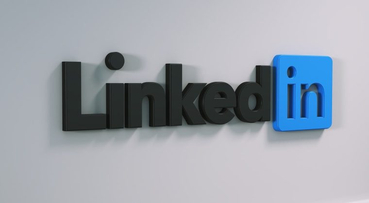 Recruiting Market news: As Linkedin continues to lead job hunt charge, Linkedin Market Share grows more than 88%. Discover more here.