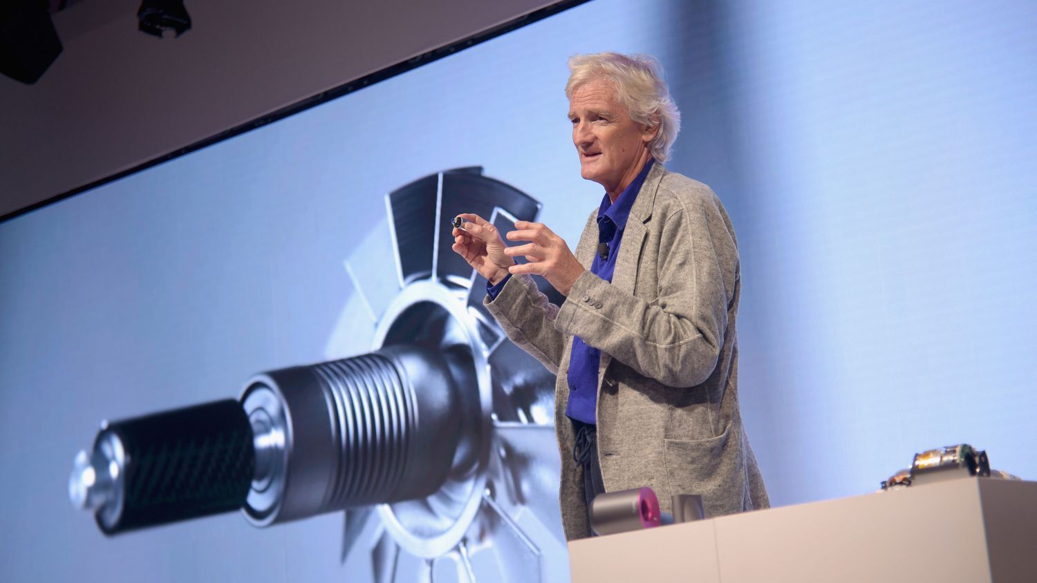 James Dyson Net Worth How 29B Flowed to his Bank Account