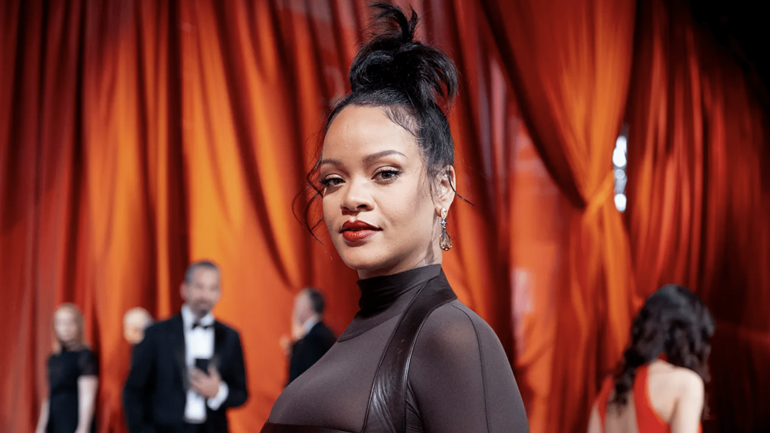 Rihanna Net Worth: $2.6B Fortune of the Richest Female Musician