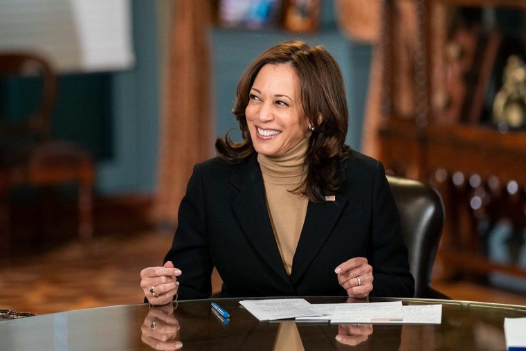 trump acusses harris of stealing no tips on taxes idea
