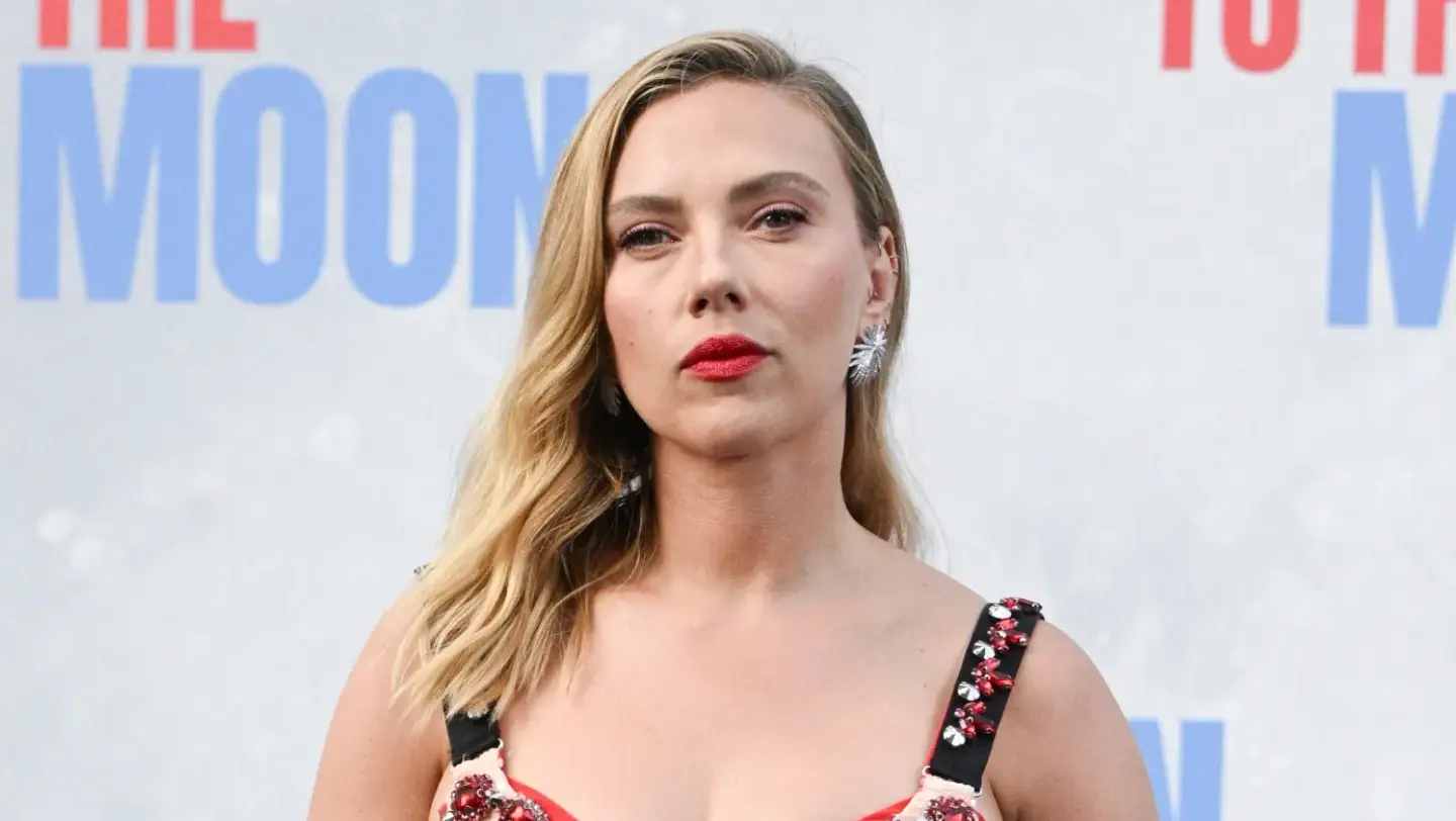 scarlett johansson