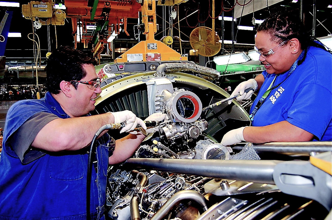 boeing and machinists union reach deal to end strike
