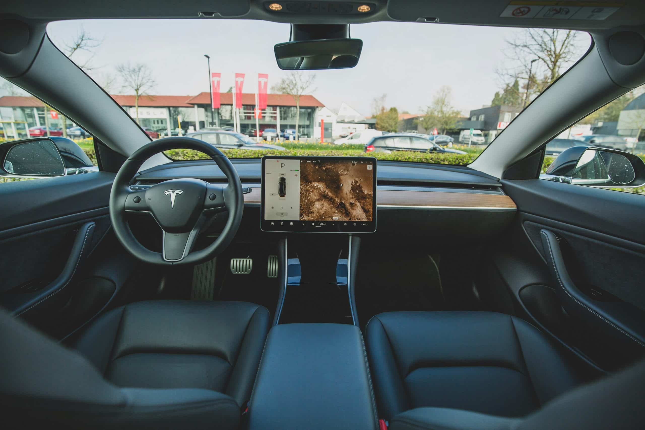 tesla cybertruck
