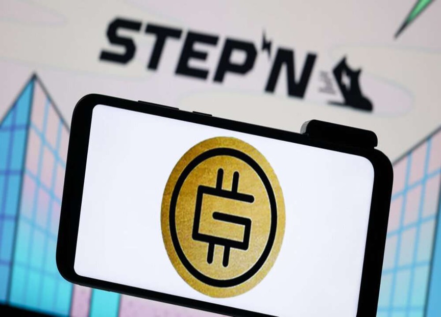 暴涨加密货币STEPN (GMT)。